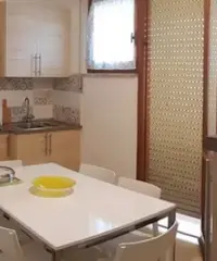 Affittasi camere singole a studenti maschi Affittasi camere singole a studenti maschi