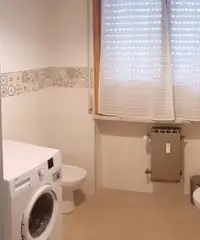 Affittasi camere singole a studenti maschi Affittasi camere singole a studenti maschi