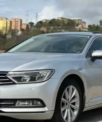 Volkswagen Passat 2.0 TDI Highline BlueMotion Tech Volkswagen Passat 2.0 TDI Highline BlueMotion Tech