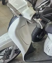 Scarabeo 100cc (2016) Scarabeo 100cc (2016)