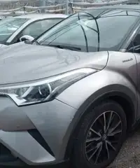 Toyota C-HR 1.8 Hybrid E-CVT Style Toyota C-HR 1.8 Hybrid E-CVT Style