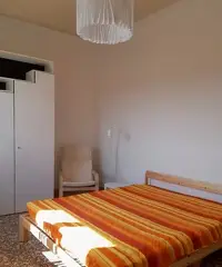 Camera singola CLIMATIZZATA zona stazione FS Camera singola CLIMATIZZATA zona stazione FS