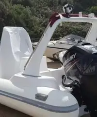 Gommone 6,70 legar con carrello Gommone 6,70 legar con carrello
