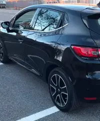 Renault clio 2016 solo 59.000km euro 6 come nuova Renault clio 2016 solo 59.000km euro 6 come nuova