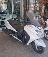 Yamaha majesty 400 2012 esamino permuta