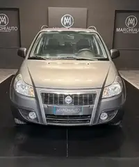 FIAT Sedici 1.6 16V 4x4 Dynamic FIAT Sedici 1.6 16V 4x4 Dynamic