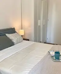 Stanza uso singola con utenze e servizi inclusi Stanza uso singola con utenze e servizi inclusi