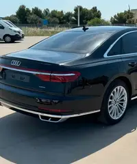 Audi A8 L 60 TDI 4.0 quattro tiptronic Audi A8 L 60 TDI 4.0 quattro tiptronic
