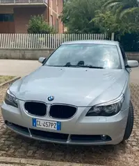 BMW 520 anno 2004 BMW 520 anno 2004
