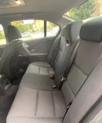 BMW 520 anno 2004 BMW 520 anno 2004