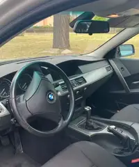 BMW 520 anno 2004 BMW 520 anno 2004