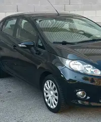 Ford Fiesta 1.2 BENZINA GPL 2012 TRATTABILE Ford Fiesta 1.2 BENZINA GPL 2012 TRATTABILE