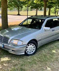 Mercedes C220 CDI Mercedes C220 CDI