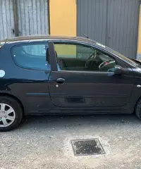 Peugeot 206 plus 2011 Peugeot 206 plus 2011