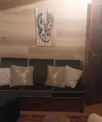 Due appartamenti ristrutturati in via Roma ad Eneg