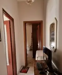 Via Canova, Trivani mq. 75