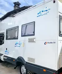 Mansardato 5 posti con poki km Mansardato 5 posti con poki km