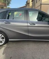 Mercedes classe B 180- 2015 Mercedes classe B 180- 2015
