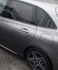Mercedes-benz B 200d premium Mercedes-benz B 200d premium
