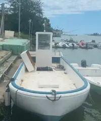 Scialuppa modificata a gozzo Scialuppa modificata a gozzo