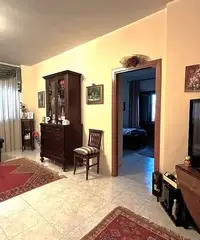 Appartamento con terrazzo a livello di 75 MQ Appartamento con terrazzo a livello di 75 MQ