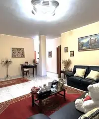 Appartamento con terrazzo a livello di 75 MQ Appartamento con terrazzo a livello di 75 MQ