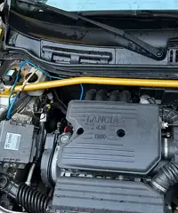 Lancia Y Lancia Y