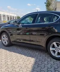 Alfa Romeo Stelvio 2.2 Turbodiesel 210 CV AT8 Q4 Alfa Romeo Stelvio 2.2 Turbodiesel 210 CV AT8 Q4