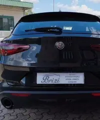 Alfa Romeo Stelvio 2.2 Turbodiesel 210 CV AT8 Q4 Alfa Romeo Stelvio 2.2 Turbodiesel 210 CV AT8 Q4