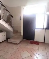 Appartamento con ingresso Indipendente 4 vani Cata Appartamento con ingresso Indipendente 4 vani Cata