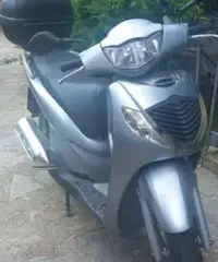 Honda sh 150 i Honda sh 150 i