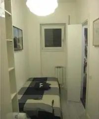 Posto letto per studente o lavoratore disponibile da subito Posto letto per studente o lavoratore disponibile da subito
