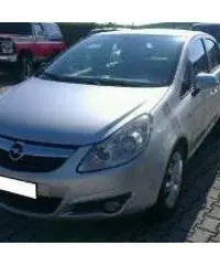 Opel corsa 1200 benzina e gpl Opel corsa 1200 benzina e gpl