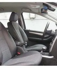 Mercedes Benz B 200 CDI Sport Mercedes Benz B 200 CDI Sport
