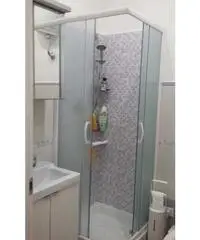 STANZA CON BAGNO PRIVATO STANZA CON BAGNO PRIVATO