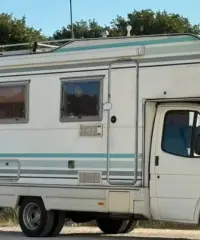 Camper Roller 6 posti letto Camper Roller 6 posti letto