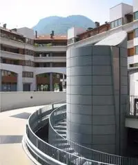 TRENTO CENTRO - AFFITTASI GARAGE - BOX AUTO - DEPOSITO TRENTO CENTRO - AFFITTASI GARAGE - BOX AUTO - DEPOSITO