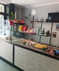 Izzeria d'asporto e domicilio Izzeria d'asporto e domicilio