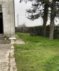 Villa stile Liberty del 1900 indipendente con giardino Alseno  (PC) Villa stile Liberty del 1900 indipendente con giardino Alseno  (PC)