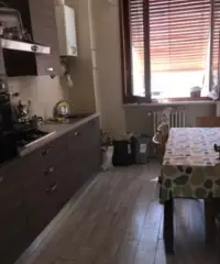 Camera matrimoniale a uso singolo per studentessa