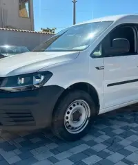 Volkswagen Caddy Business 2.0 TDI 102CV Autocarro