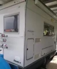 Mobilvetta su Ducato 2500 aspirato Mobilvetta su Ducato 2500 aspirato