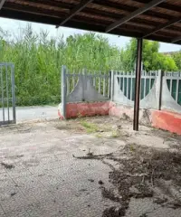 PORZIONE DI TRIFAMILIARE A CASTEL VOLTURNO PORZIONE DI TRIFAMILIARE A CASTEL VOLTURNO