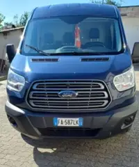 Furgone Ford transit blu notte Furgone Ford transit blu notte
