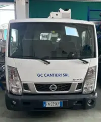 Piattaforma isoli 20 metri su Nissan Cabstar Piattaforma isoli 20 metri su Nissan Cabstar