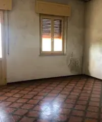 NOVARA 18 KM:SOLUZIONE INDIPENDENTE SU DUE LATI CO NOVARA 18 KM:SOLUZIONE INDIPENDENTE SU DUE LATI CO