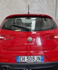 Alfa Romeo Giulietta 1.4 t. m.air Distinctive 170c Alfa Romeo Giulietta 1.4 t. m.air Distinctive 170c