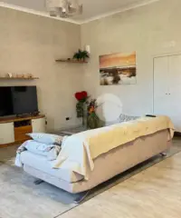 CASA SEMINDIPENDENTE A CASTELLAMMARE DI STABIA