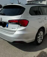 Fiat Tipo 1.3 Mjt S&S SW Business Fiat Tipo 1.3 Mjt S&S SW Business