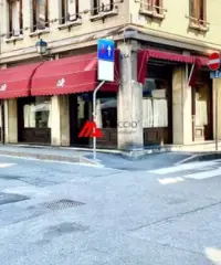 Negozio a Aosta Negozio a Aosta